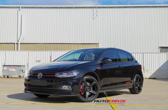 VOLKSWAGEN POLO S6 MATTE BLACK